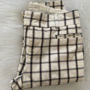The essential slim by Anthropologie Plaid Crop Pants Sz 2